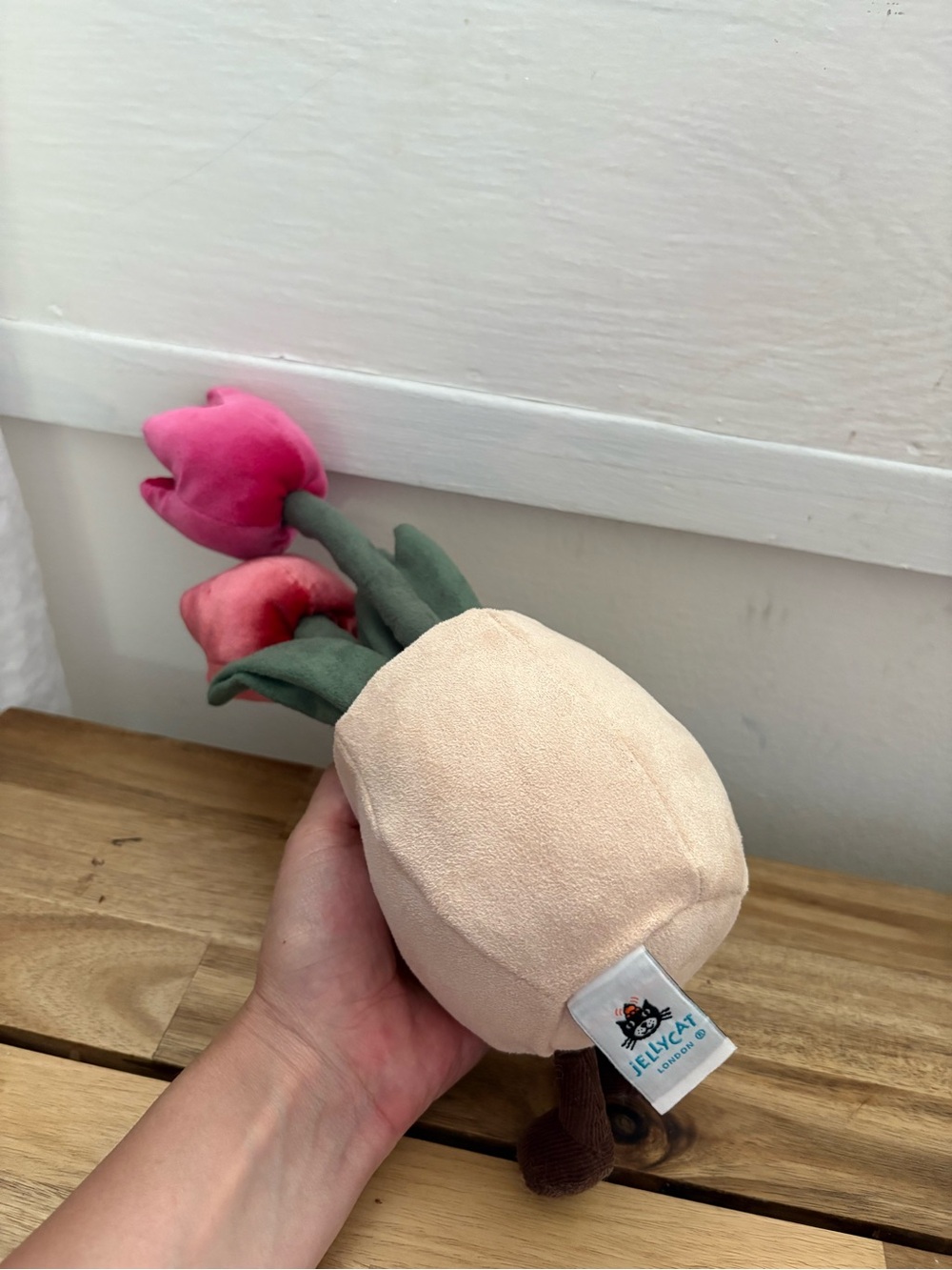 I Am Amuseable Red Tulip — Jellycat Collection - Picture 3 of 8